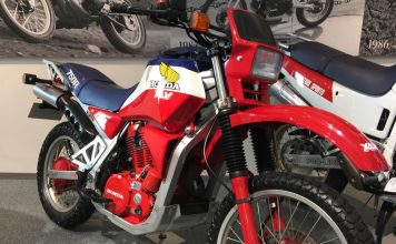 83年式、ホンダ XLV750R