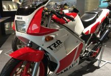 85年式、ヤマハ TZR250